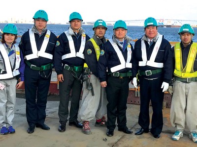 Chủ tịch HĐQT HBC Lê Viết Hải cùng đối tác đi thăm công trình xuyên biển tại Nhật Bản.