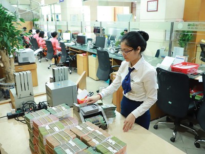 Tỷ giá trong nước diễn biến ổn định, niềm tin vào VND được củng cố.