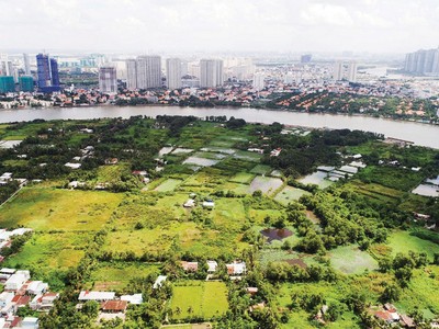 Được bao quanh bởi sông Sài Gòn và kênh Thanh Đa, bán đảo Thanh Đa đang là tâm điểm hướng đến của nhiều doanh nghiệp bất động sản.