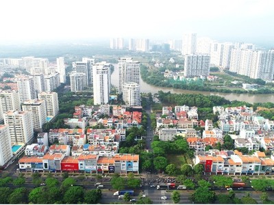Khu Nam Sài Gòn với hạ tầng hoàn thiện, thu hút tập trung dân cư và đầu tư.