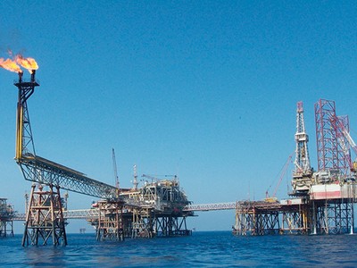 Cổ phiếu dầu khí: Cơ hội có mở ra với dòng tiền? 