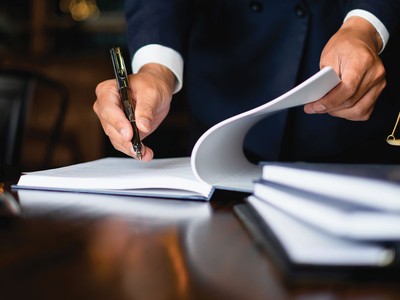 Điều lệ mẫu: Tham chiếu không phải là tham khảo