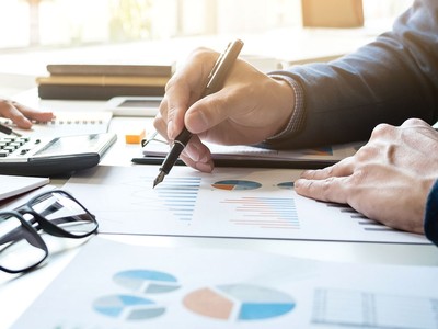 Quý I, các doanh nghiệp niêm yết trên HNX báo lãi tăng 12% 