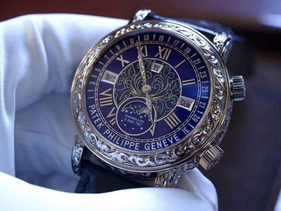 Bé 9 tuổi người Úc đem "siêu" đồng hồ 6 tỷ vào Việt Nam, Hải quan Hà Nội không biết làm thủ tục hoàn thuế VAT kiểu gì. (Ảnh minh họa).