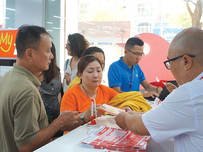 Các siêu thị Auchan tại Việt Nam không có các tiện ích, giá thuê mặt bằng cao... dẫn đến thua lỗ.