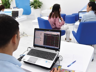 Chặn vi phạm chứng khoán: Tăng cường bên giám sát thứ ba