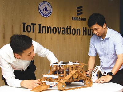 IoT Innovation Hub, ươm tạo tài năng Việt
