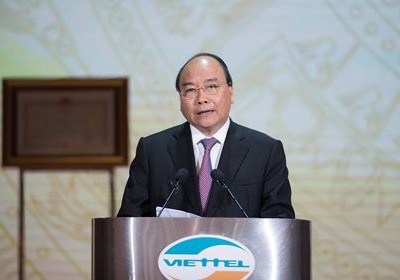 Thủ tướng Nguyễn Xuân Phúc: “Viettel xứng đáng là một hiện tượng, niềm tự hào của Việt Nam!”