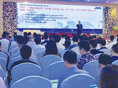 MBS’s Talk 17:  “Vượt sóng cả: Cơ hội cho nhà đầu tư bản lĩnh”