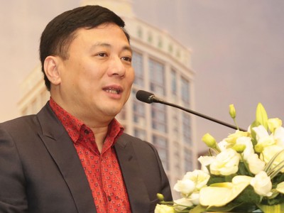 Chủ tịch Alphanam Group chia sẻ chuyện chuyển giao quyền lực