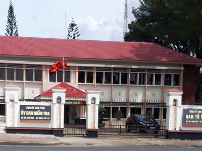 UBKT Tỉnh ủy Kon Tum kết luận ông Phạm Minh Xem vi phạm về đạo đức lối sống.