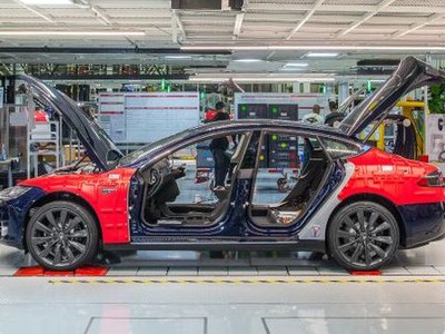 Trung Quốc kiếm bộn tiền thuế từ nhà máy của Tesla