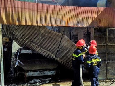 Hiện trường vụ cháy. Ảnh: N.H.