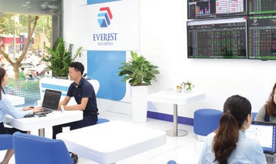 Chứng khoán Everest (EVS): Lợi nhuận 6 tháng giảm hơn 88%