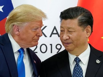 Tổng thống Mỹ Donald Trump gặp Chủ tịch Trung Quốc Tập Cận Bình tại Nhật Bản hồi tháng 6 (Ảnh: Reuters).