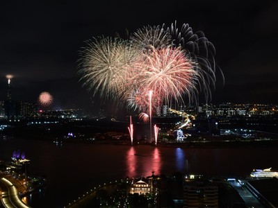 15 phút pháo hoa mừng Quốc khánh 2/9 tại TP.HCM