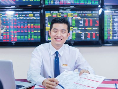 “Chiếc bánh” thị phần phái sinh tăng sức hút