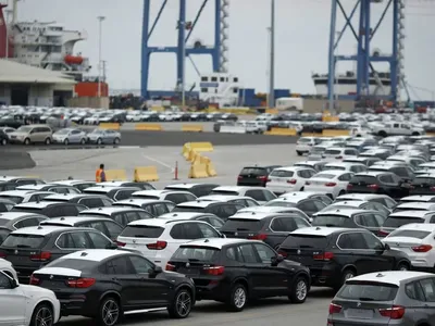 Giá xe nhập khẩu trung bình ô tô các loại từ ASEAN chỉ hơn 4.000 USD/xe, chưa thuế.