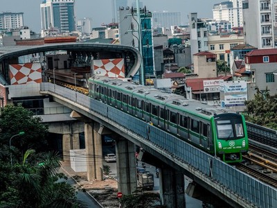 Đường sắt trên cao Cát Linh - Hà Đông đã nhiều lần lùi, hoãn tiến độ vận hành, khai thác.