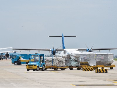 Đằng sau động thái đề nghị hoãn thoái vốn ACV