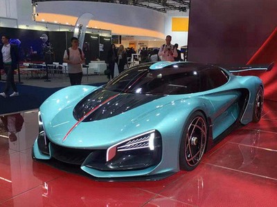 Hongqui S9 Concept có kiểu dáng siêu xe nhưng chạy hoàn toàn bằng điện.