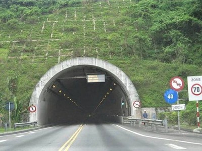 Hầm Hải Vân. Ảnh: Nguyên Vũ.