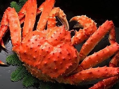 Cua hoàng đế Alaska khi nấu chín. Ảnh: Groupon.