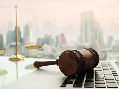 Thủ tục trả cổ tức đối với doanh nghiệp niêm yết tốt hơn nên được chế định tại Luật Chứng khoán và việc trả nên là mỗi nửa năm để không ảnh hưởng đến giá cổ phiếu và chỉ số.