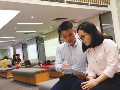 Tháng 10: Chọn cơ hội từ nội lực doanh nghiệp 