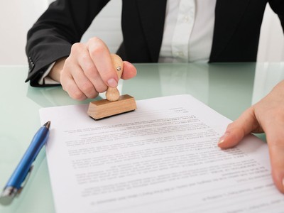 Hợp đồng bảo hiểm mẫu: Sẽ hiệu quả hơn nếu hạn chế từ tối nghĩa