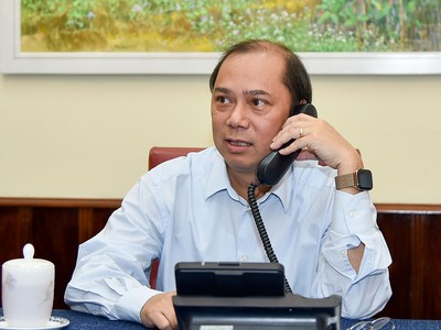 Thứ trưởng Bộ Ngoại giao Nguyễn Quốc Dũng điện đàm với bà Heather Wheeler, Quốc Vụ khanh, Bộ Ngoại giao Anh.