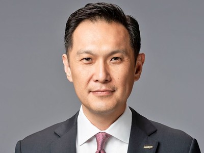Ông Stephen Ma-tân Giám đốc Tài chính (CFO) của Nissan.