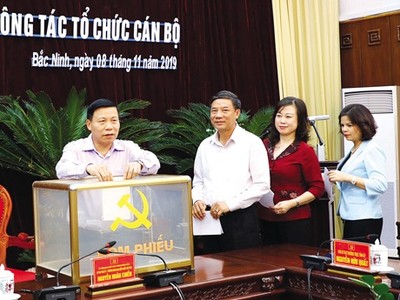 Ban Chấp hành Tỉnh ủy Bắc Ninh bầu bổ sung chức danh Phó Bí thư Tỉnh ủy nhiệm kỳ 2015-2020 đối với các đồng chí Nguyễn Hương Giang và Nguyễn Quốc Chung. 