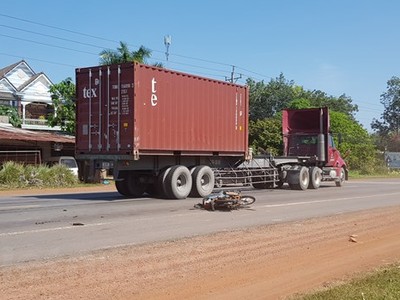 Hiện trường vụ tai nạn. (Ảnh: Đậu Tất Thành/Vietnam+)
