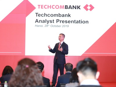 Tồng Giám Đốc Techcombank Nguyễn Lê Quốc Anh thông tin về hiệu quả hoạt động của ngân hàng Techcombank.