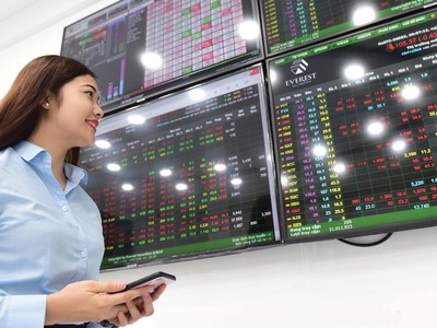 Kỳ vọng thị trường chứng khoán cải thiện niềm tin khi có luật mới 