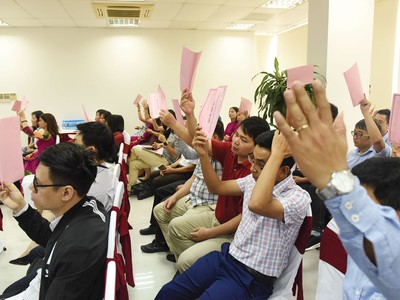 Quản trị doanh nghiệp và những đại hội đồng cổ đông kịch tính