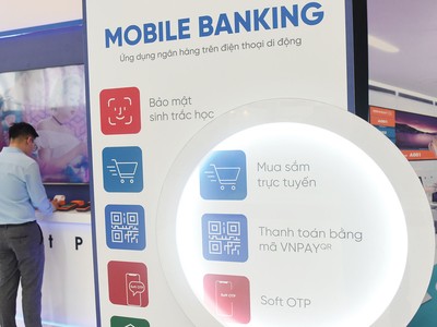 Thắc mắc khái niệm “tiền di dộng” 