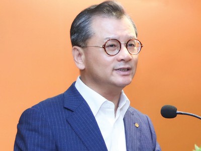 "Một trong những chiến lược quan trọng của Hanwha Life Việt Nam là sự cách tân về chất lượng dịch vụ tài chính dựa trên nền tảng công nghệ", Ông Yeo Seung Joo, Tổng giám đốc Công ty Hanwha Life Insurance (Hàn Quốc).