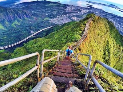 'Bậc thang lên thiên đường' ở Hawaii