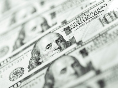 Fed loay hoay tìm cách dự báo chính trị