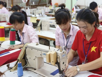 Gỡ nút thắt cho kinh tế tư nhân trong năm mới 