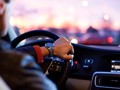 10 khác biệt giữa người trung lưu và người giàu