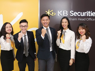 KBSV không ngừng gia tăng các dịch vụ, tiện ích mang định hướng công nghệ, nhằm mang đến cho khách hàng những trải nghiệm vượt trội.