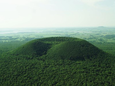 Vùng đất được ví như 'bảo tàng núi lửa'