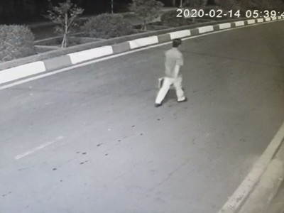 Camera ghi lại hiện trường vụ việc. 