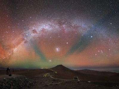 Hiện tượng khiến bầu trời đêm phát sáng