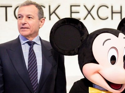 Bob Iger sẽ giữ chức chủ tịch điều hành đến hết ngày 31/12/2021.
