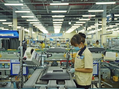 Sản xuất nhóm hàng điện tử tại Việt Nam phụ thuộc nhiều vào nguyên liệu đầu vào từ Hàn Quốc.