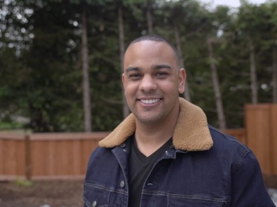 Triệu phú 9x Todd Baldwin.